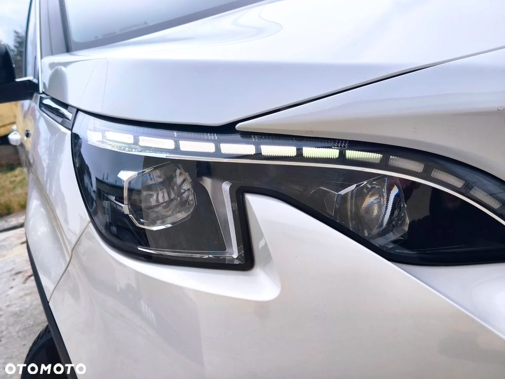 Peugeot 3008 2.0 BlueHDi Allure - 21