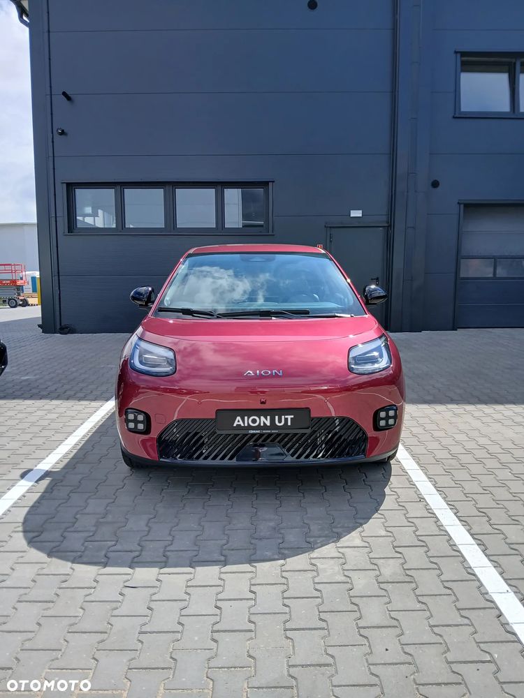 GAC AION UT - 2