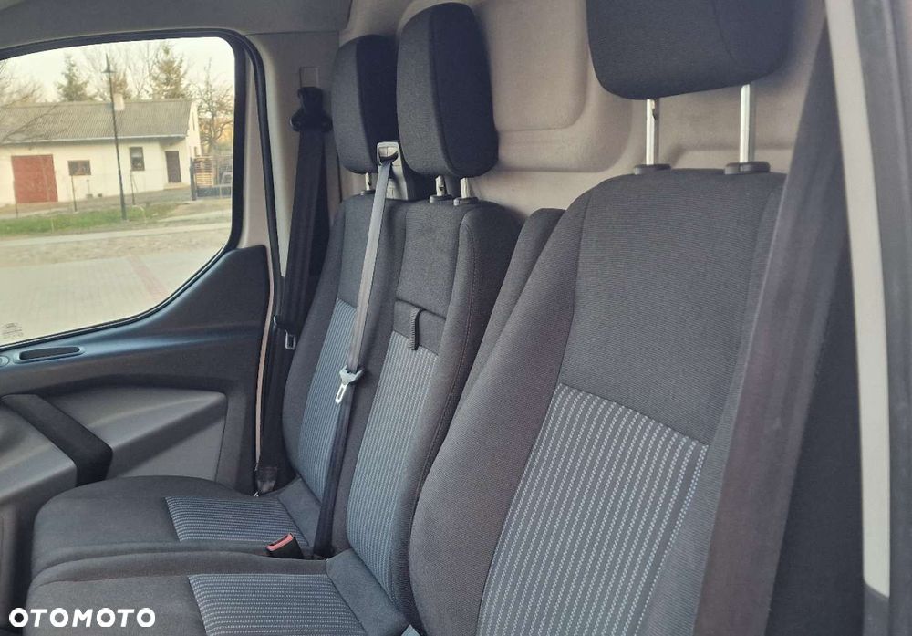 Ford Transit Custom - 9