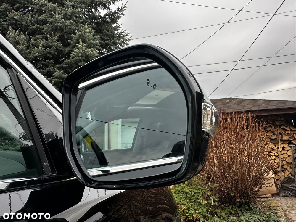 Hyundai Santa Fe Grand 2.2 CRDI 4WD Automatik Premium - 33