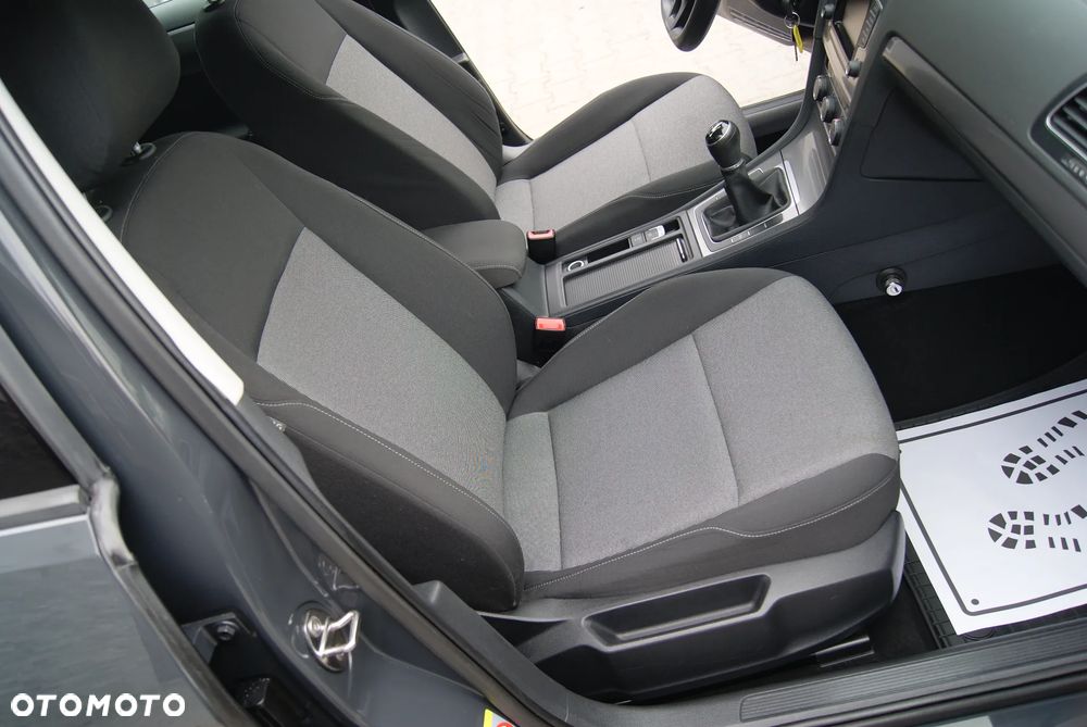 Volkswagen Golf 1.2 TSI BMT Trendline - 21