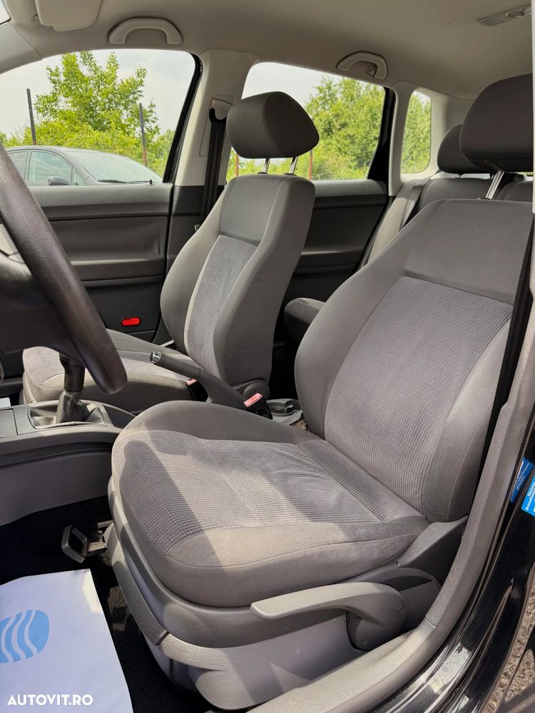 Volkswagen Polo 1.2 Attractive - 15