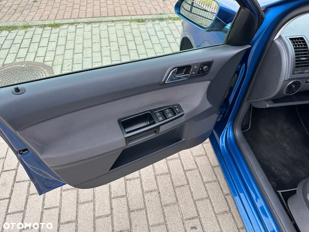 Volkswagen Polo 1.4 Comfortline - 16
