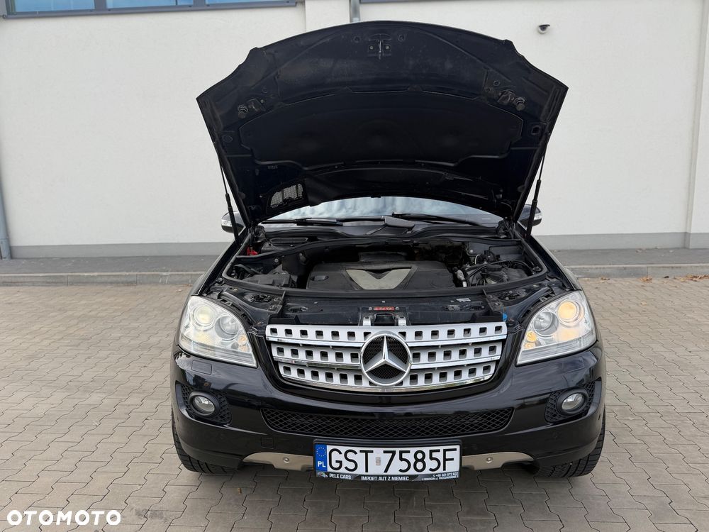 Mercedes-Benz ML - 33