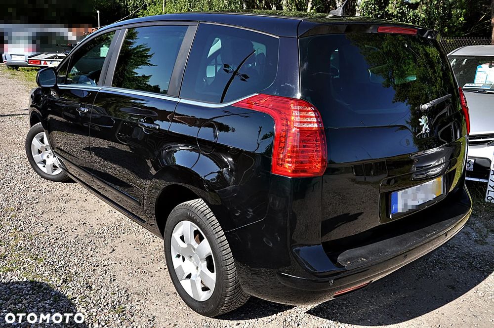 Peugeot 5008 2.0 HDi Family - 12