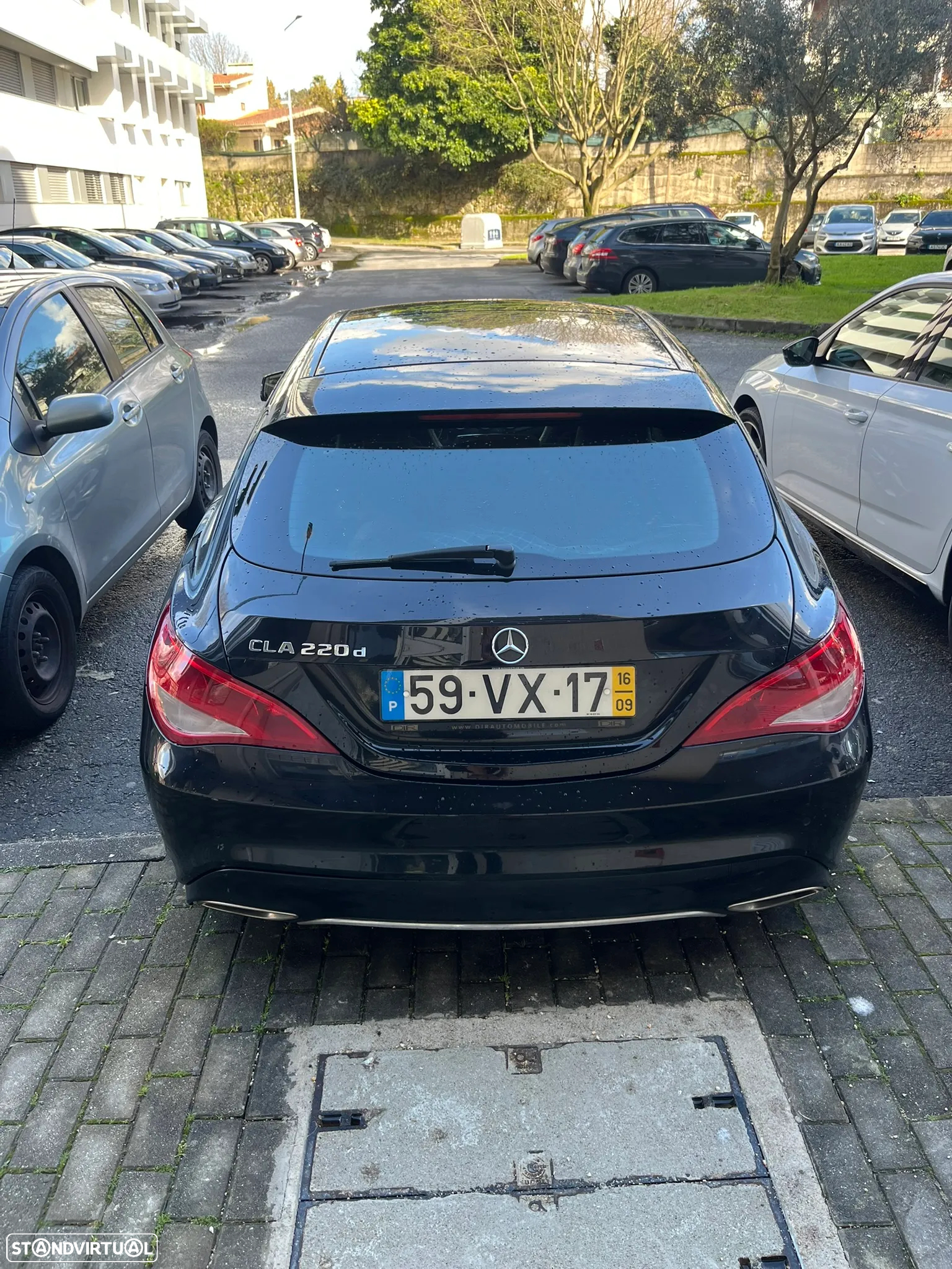 Mercedes-Benz CLA 220 Shooting Brake (CDI) d 4Matic 7G-DCT - 4