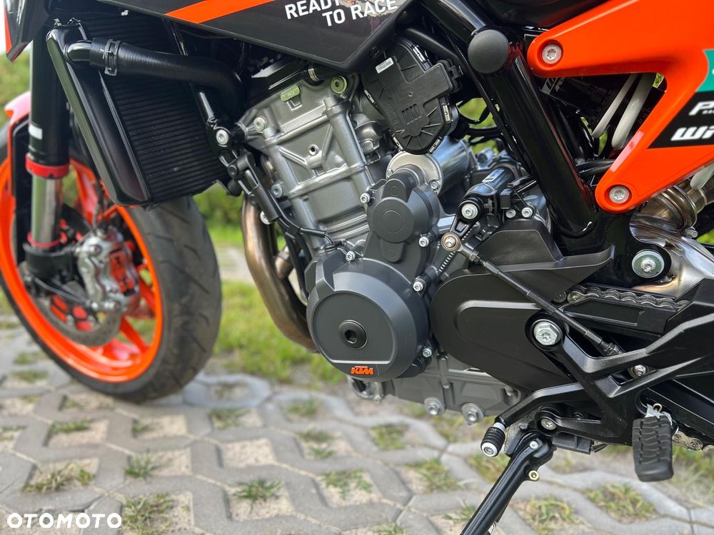 KTM DUKE 890 - 5