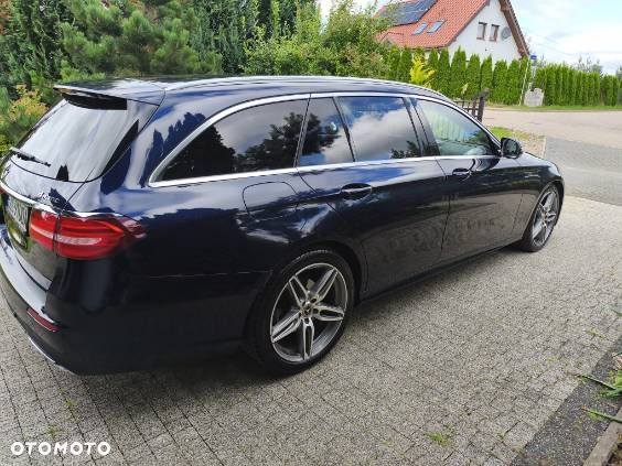 Mercedes-Benz Klasa E 220 d 4-Matic 9G-TRONIC - 9