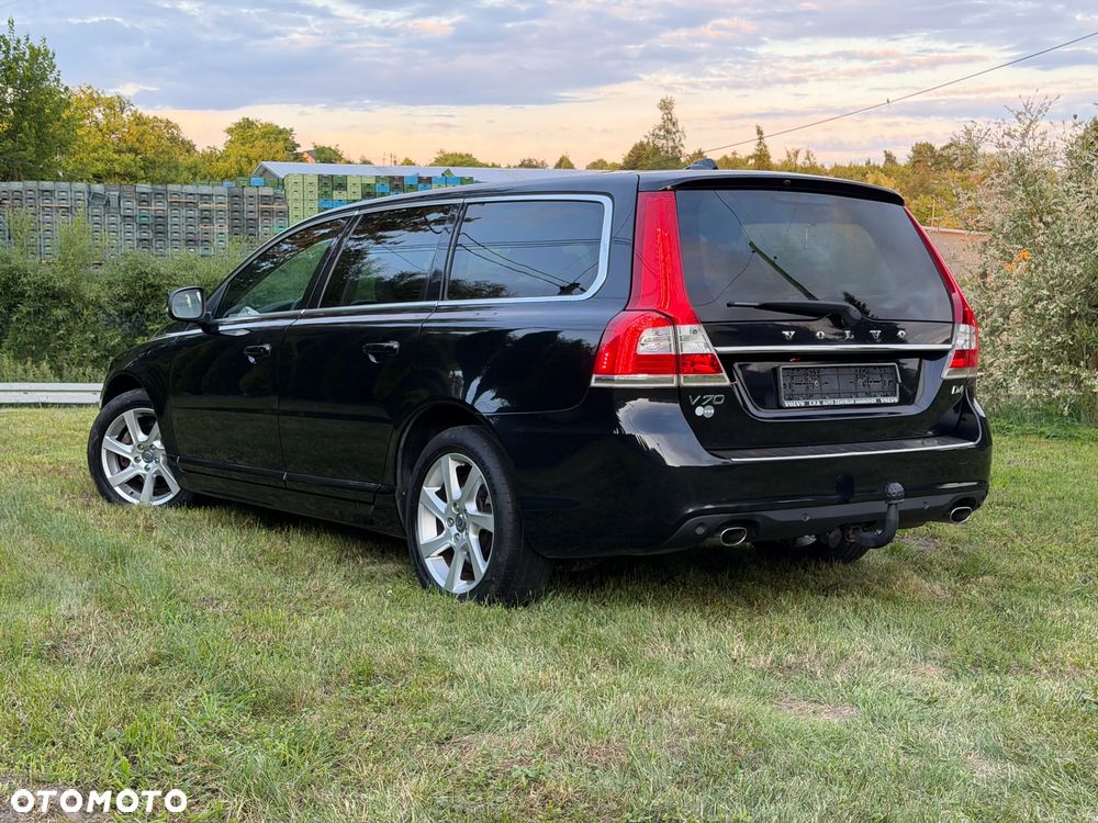 Volvo V70 D4 Geartronic Black Edition - 5