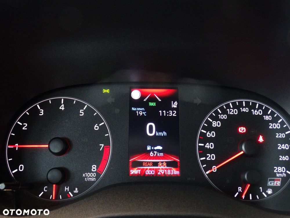 Toyota Yaris - 27