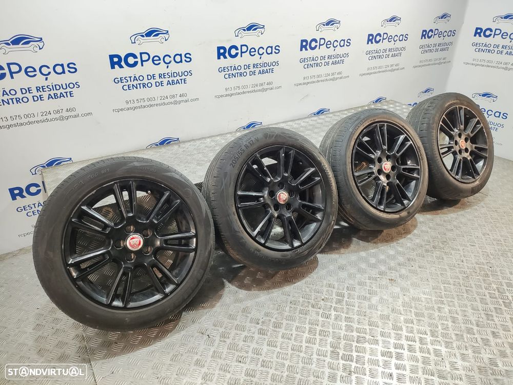Conjunto Jantes 17 Crux 7 Spoke Jaguar XE X760 7J ET48,5 5x108 - 6
