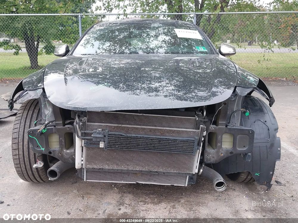 Kia Stinger 3.3 T-GDI V6 GT AWD - 11