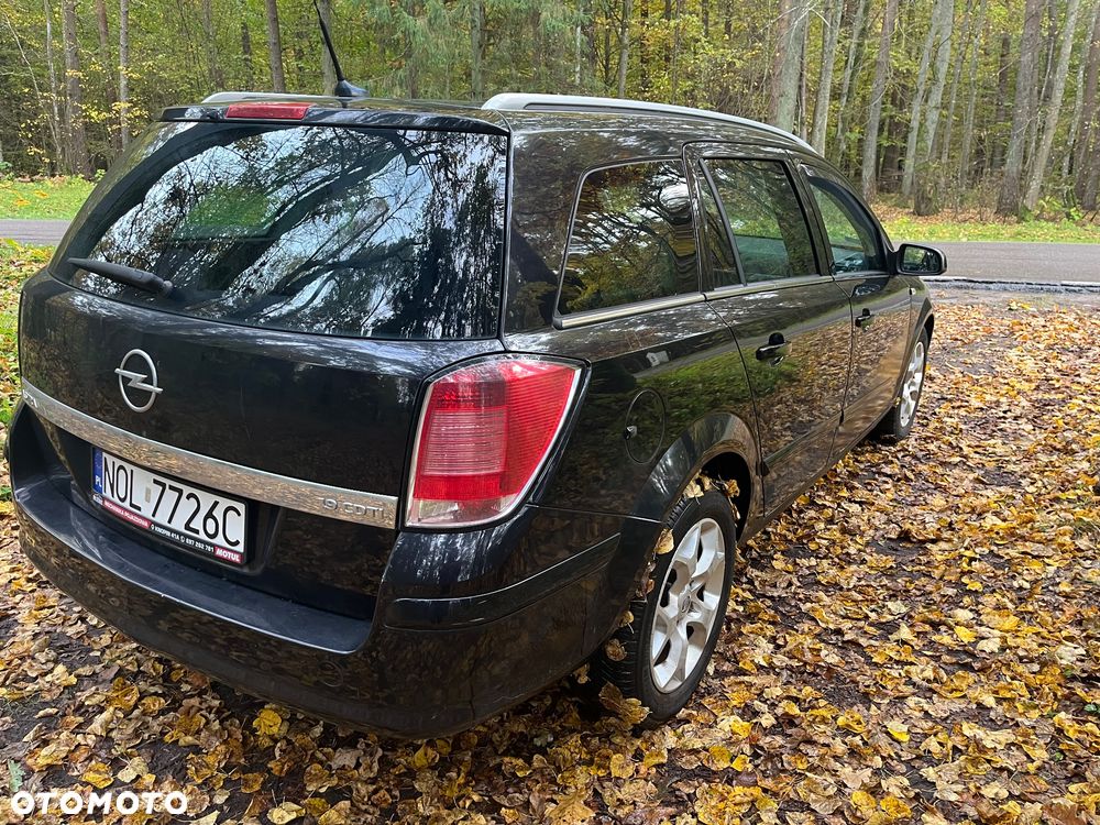 Opel Astra III 1.9 CDTI - 4