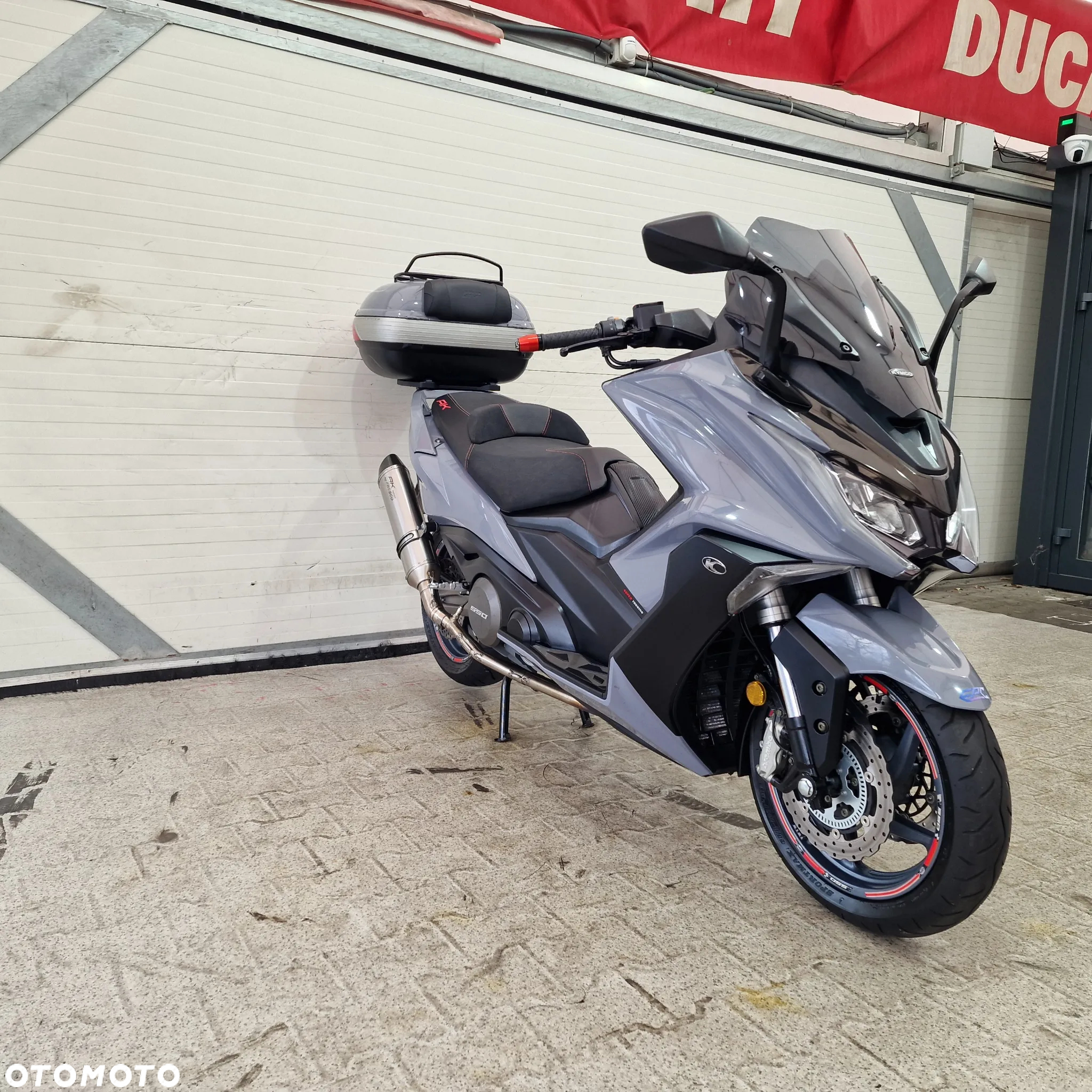 Kymco AK 550 - 13