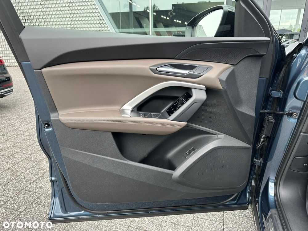 Audi Q5 Sportback - 13