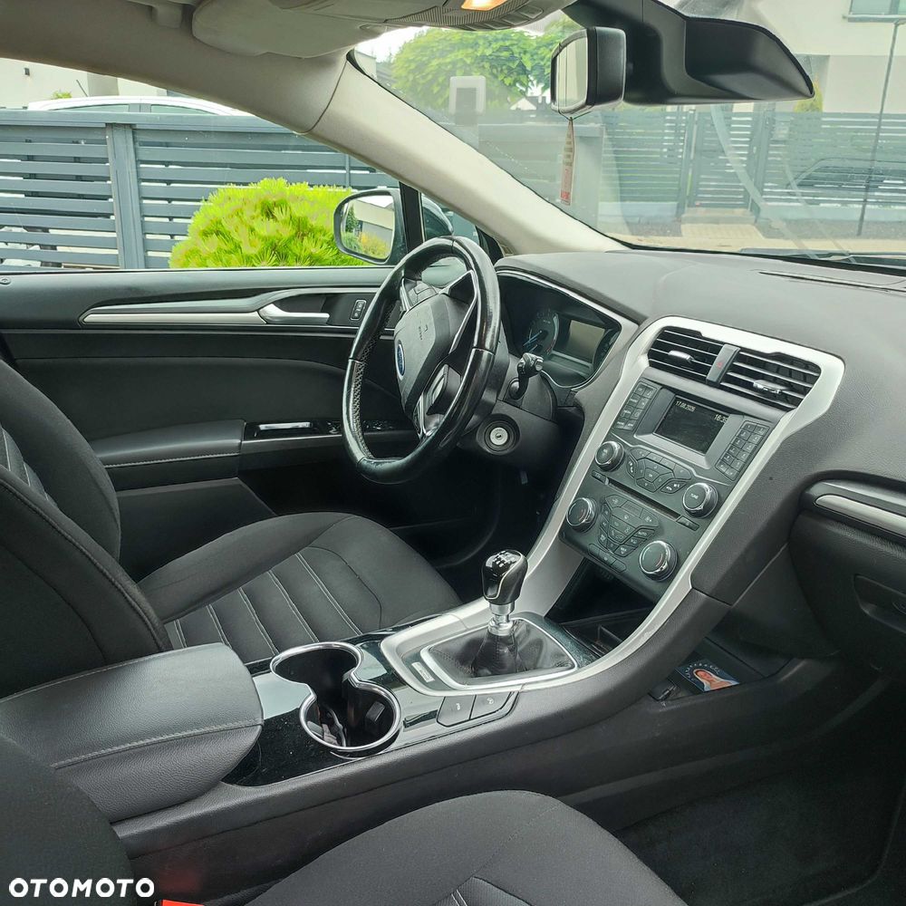Ford Mondeo - 7
