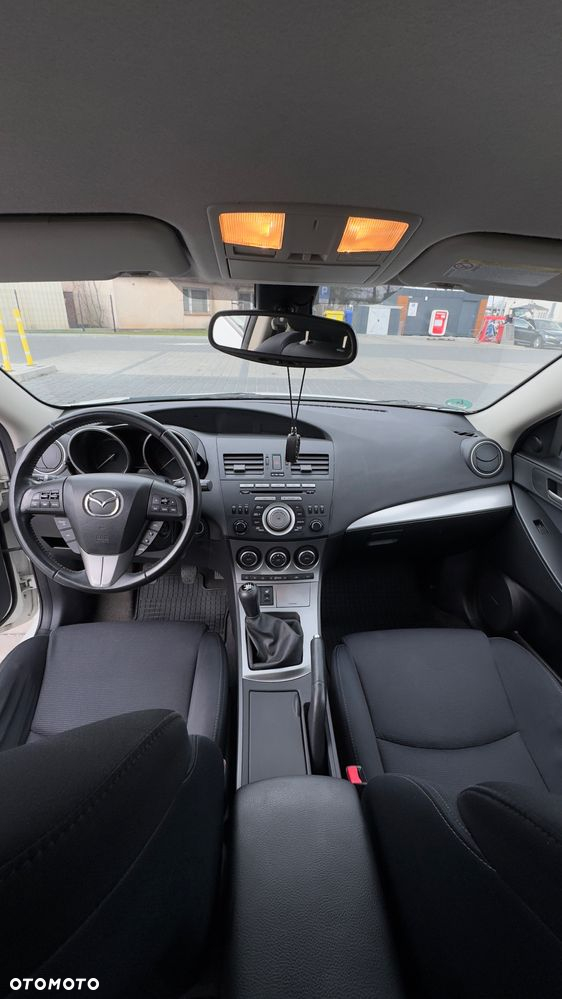 Mazda 3 2.0 Sport - 3