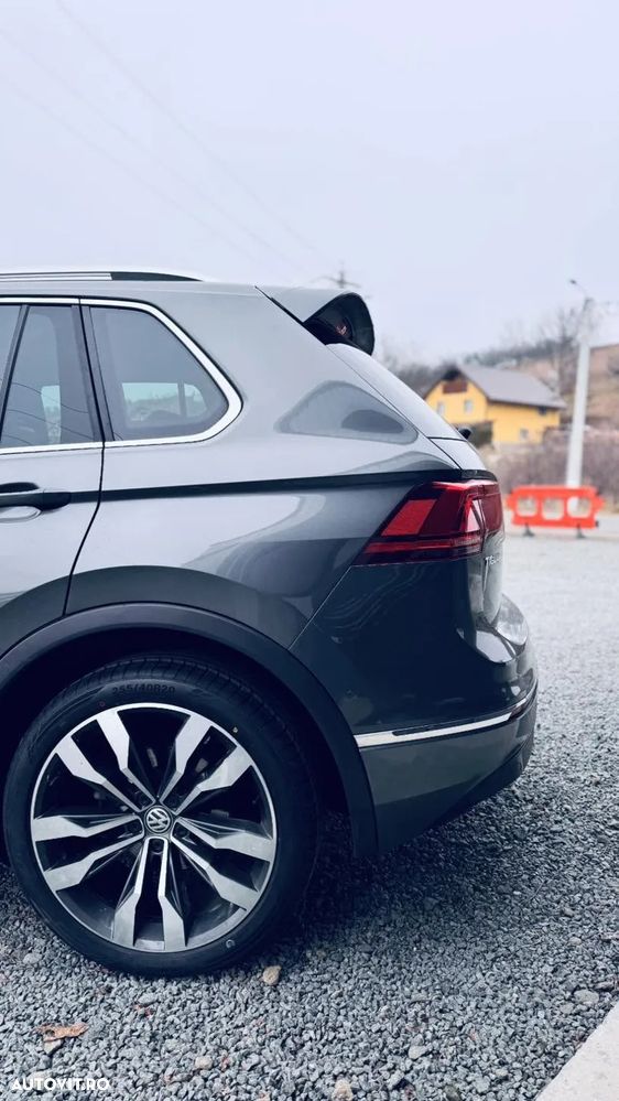Volkswagen Tiguan 2.0 TDI SCR 4MOTION (BlueMotion Techn.) DSG Highline - 9