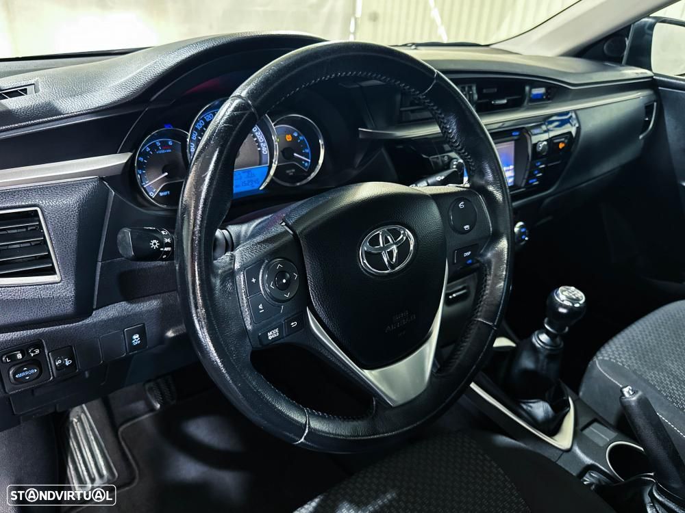 Toyota Corolla - 18