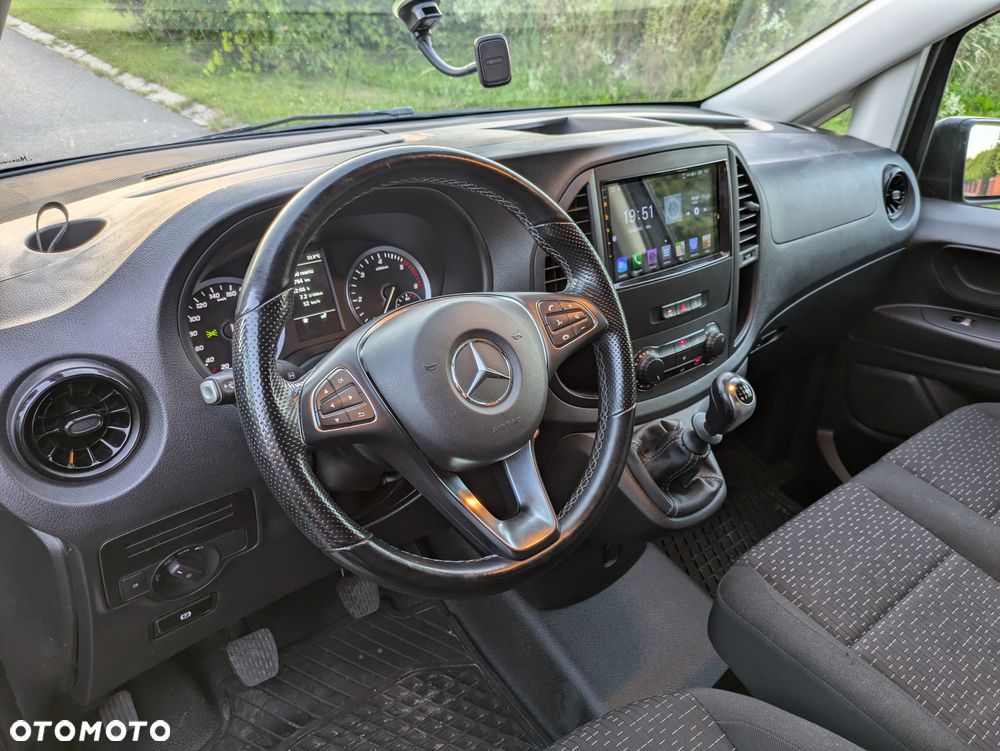 Mercedes-Benz VITO - 17