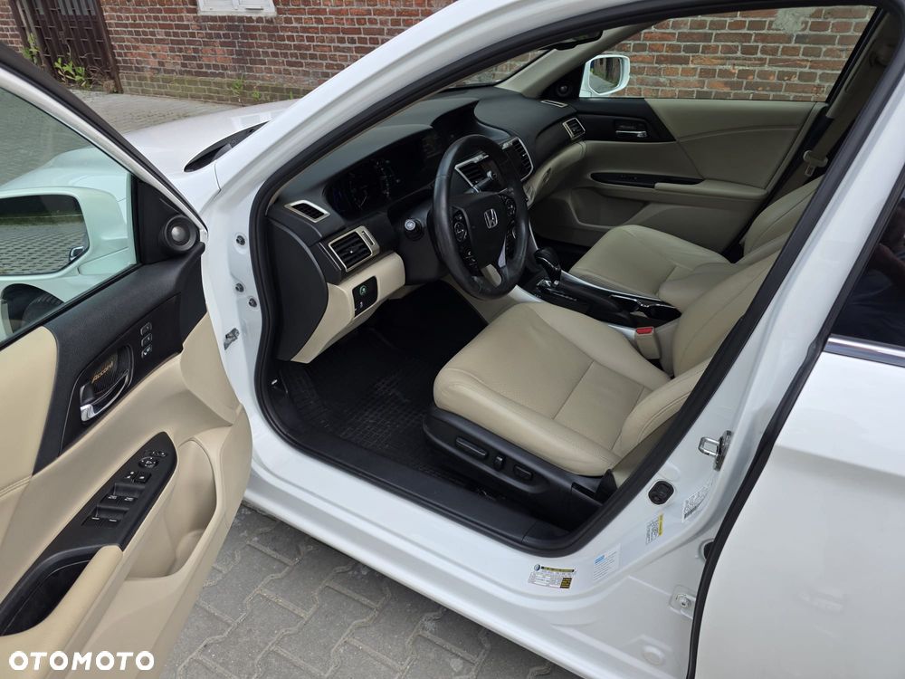 Honda Accord - 6