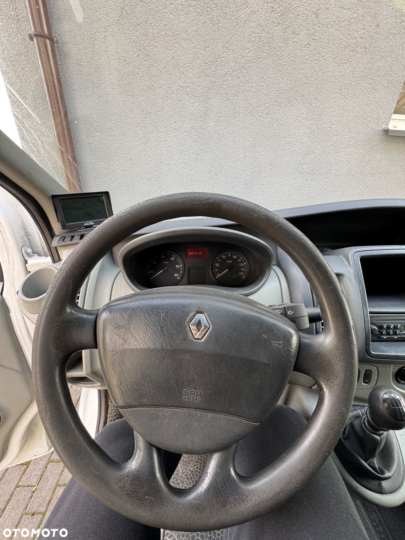 Renault Trafic - 11