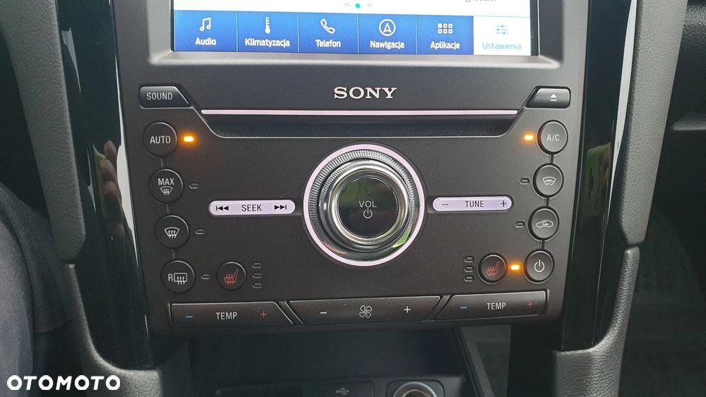 Ford Mondeo 2.0 Hybrid ST-Line X - 28