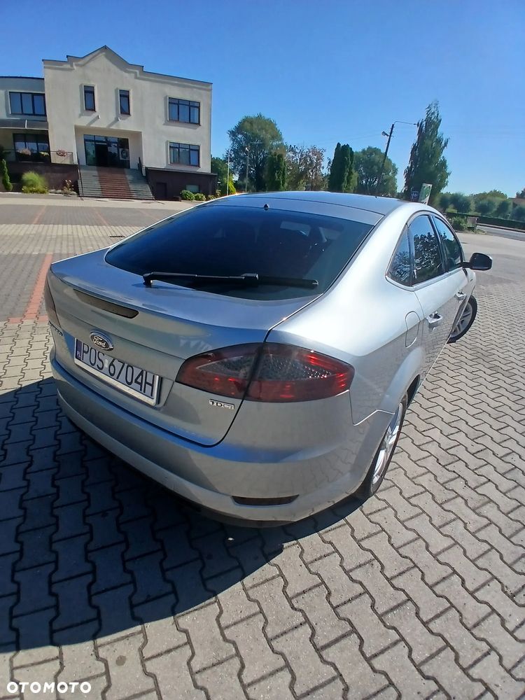 Ford Mondeo 1.8 TDCi Ghia - 6