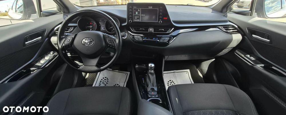 Toyota C-HR - 32