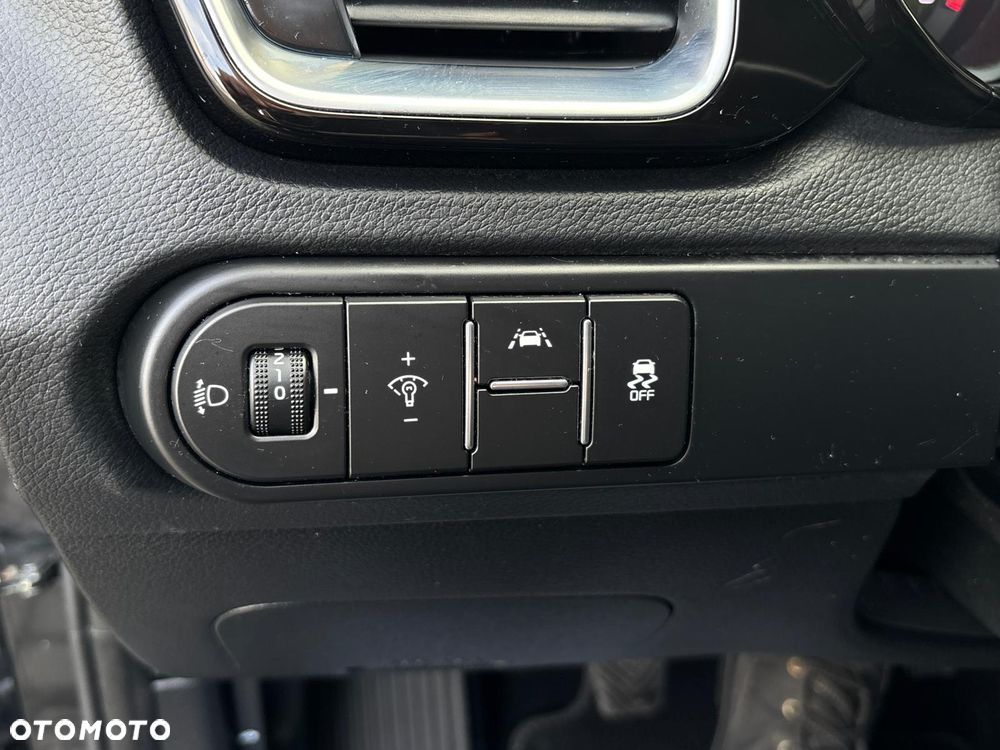 Kia Ceed 1.4 L Business Line - 18