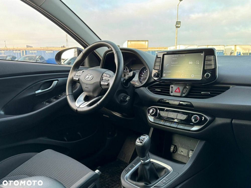Hyundai i30 - 21