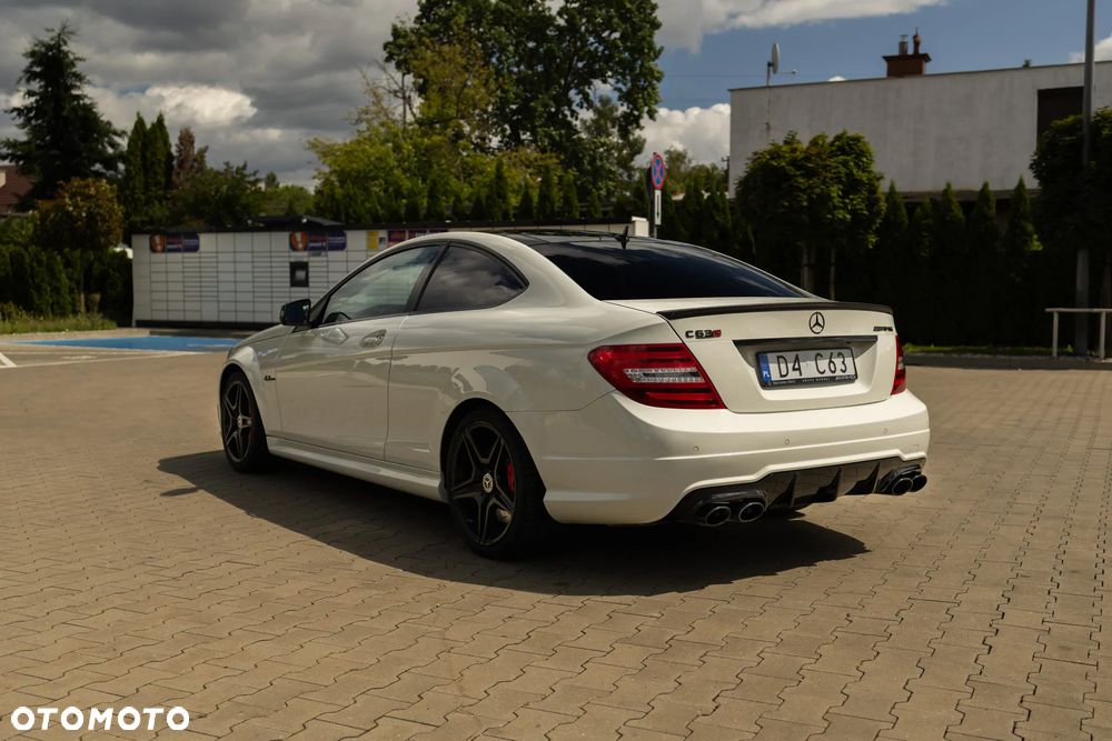 Mercedes-Benz Klasa C 63 AMG AMG SPEEDSHIFT MCT AMG Performance Package - 6