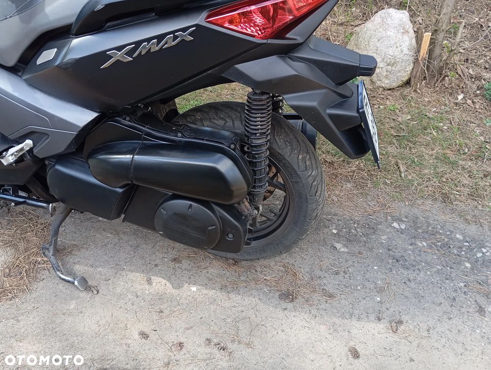 Yamaha X-max - 9