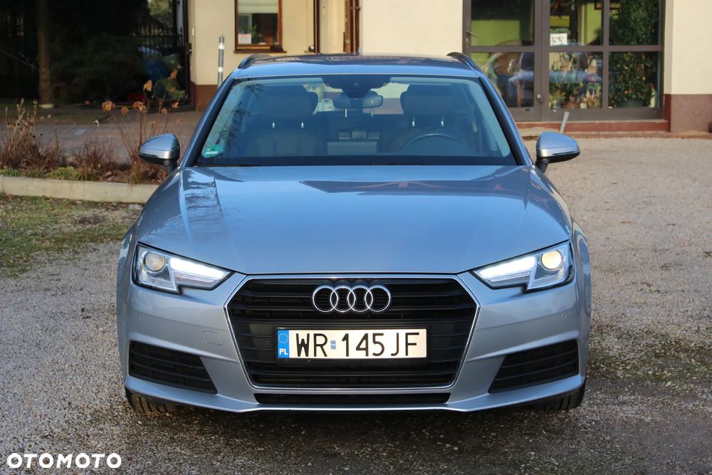 Audi A4 Avant 2.0 TDI ultra - 4