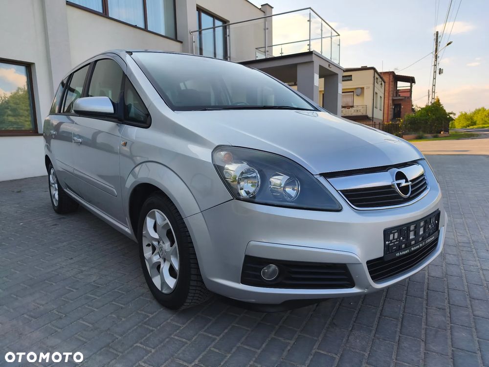 Opel Zafira 1.9 CDTI Enjoy - 16