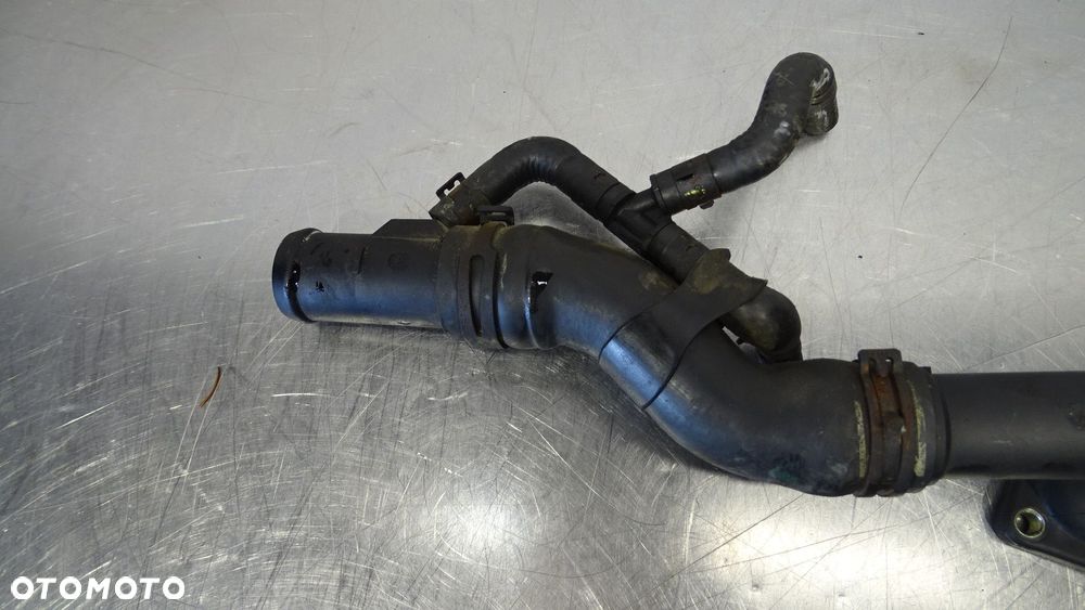 OBUDOWA TERMOSTATU VOLKSWAGEN TOURAN I 2.0 - 10