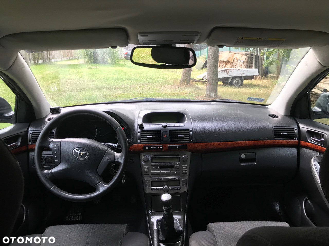Toyota Avensis - 16