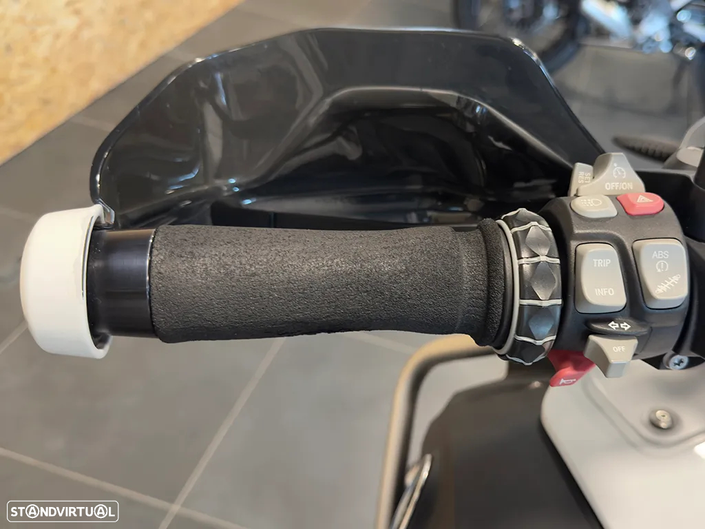 BMW R 1250 GS Adventure - 2