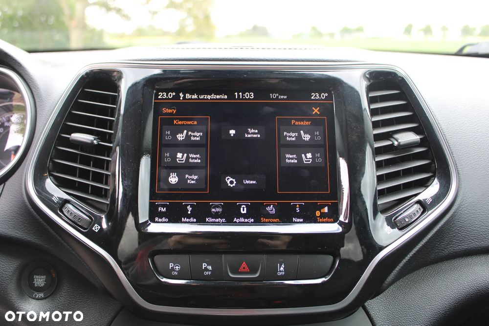Jeep Cherokee - 15