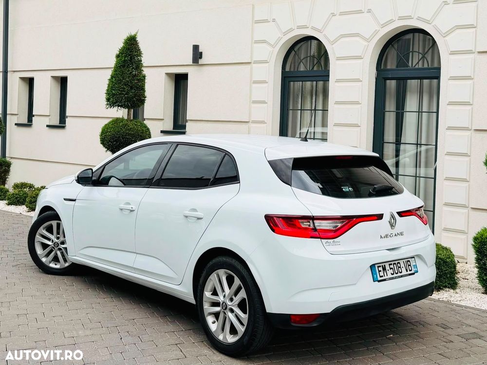 Renault Megane - 5