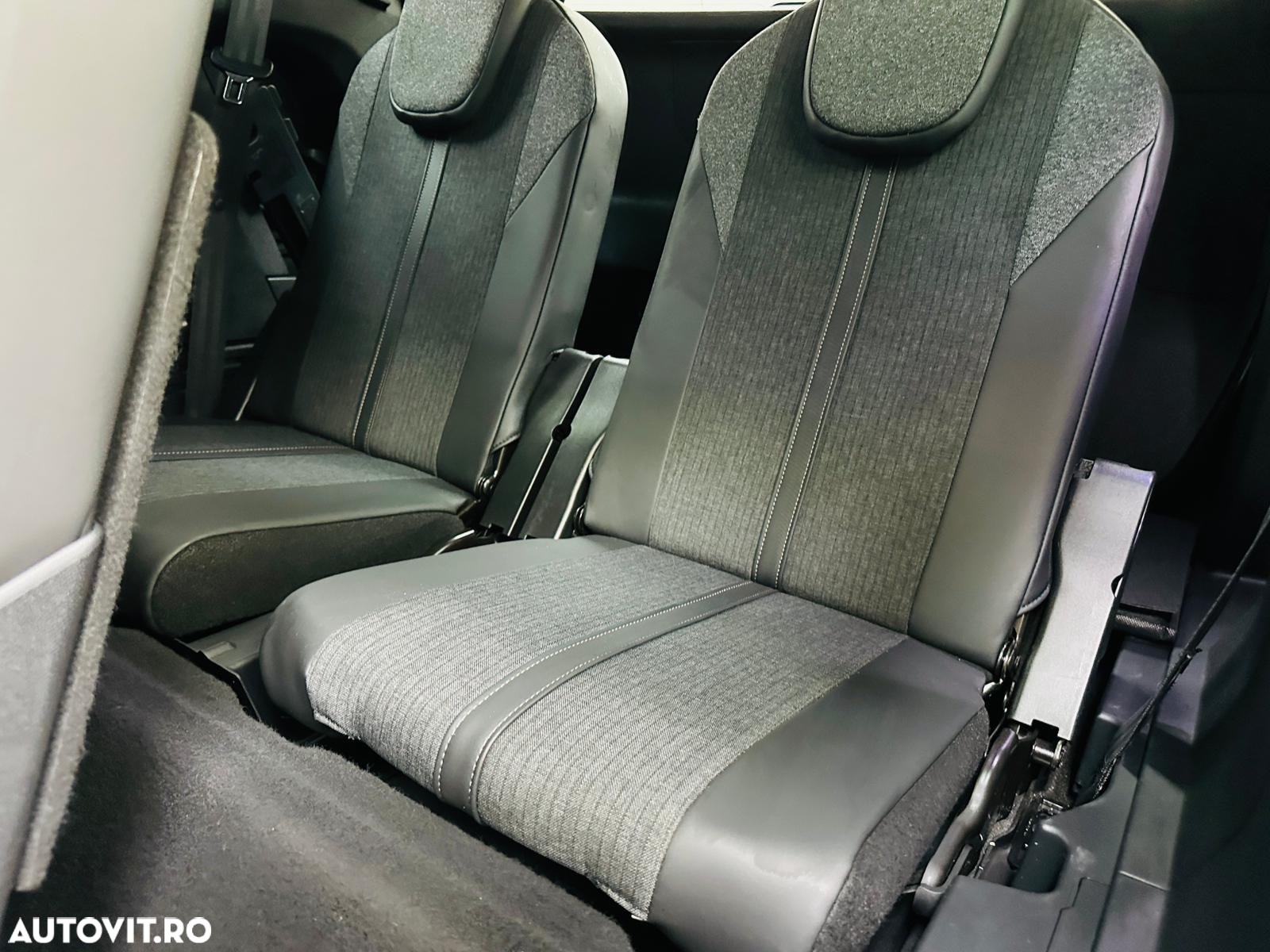 Peugeot 5008 - 20