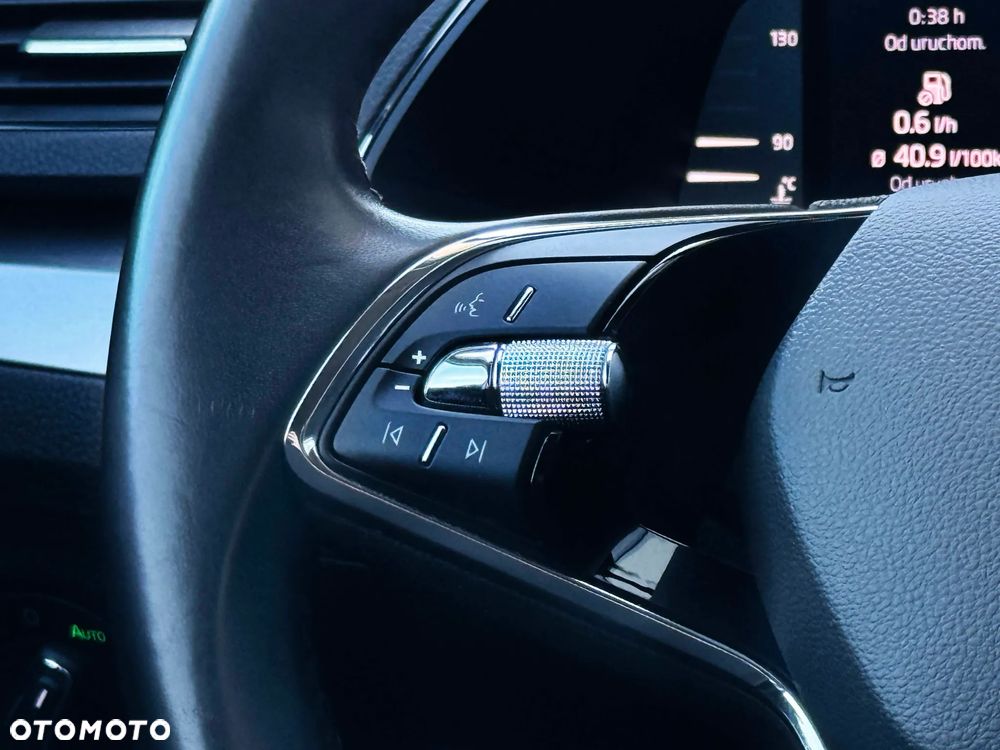 Skoda Superb 1.5 TSI Active DSG - 22