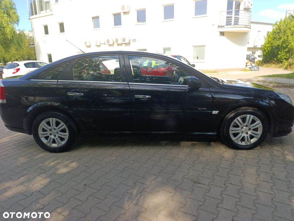 Opel Vectra 2.8 V6 Cosmo - 4