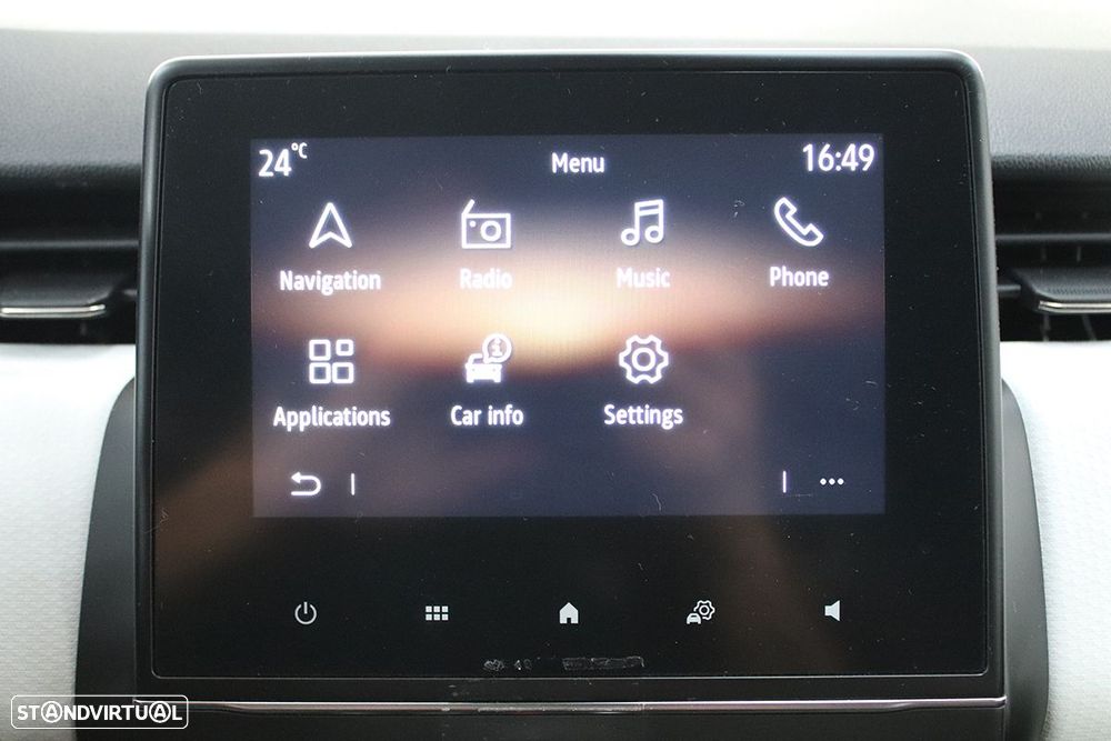 Renault Clio 1.0 TCe Evolution - 10