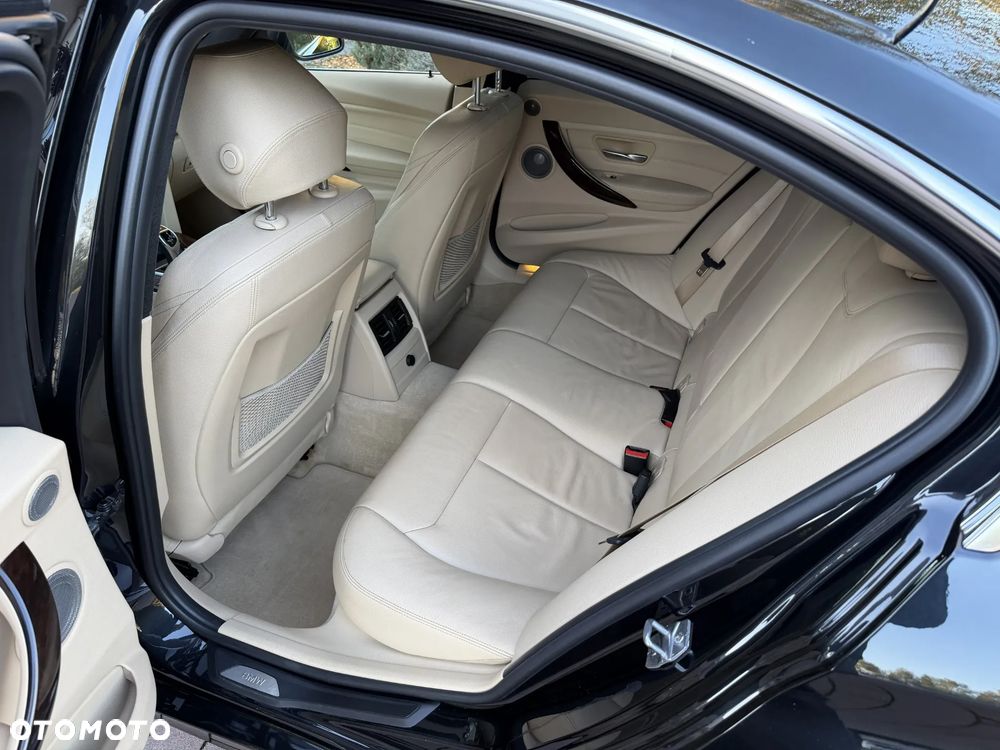 BMW Seria 3 - 20