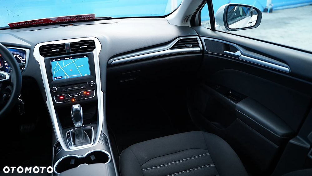 Ford Mondeo SW 2.0 EcoBlue Titanium - 22