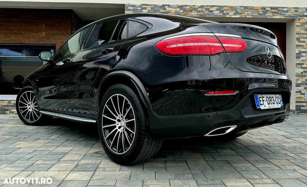 Mercedes-Benz GLC 220 d 4Matic 9G-TRONIC AMG Line - 23