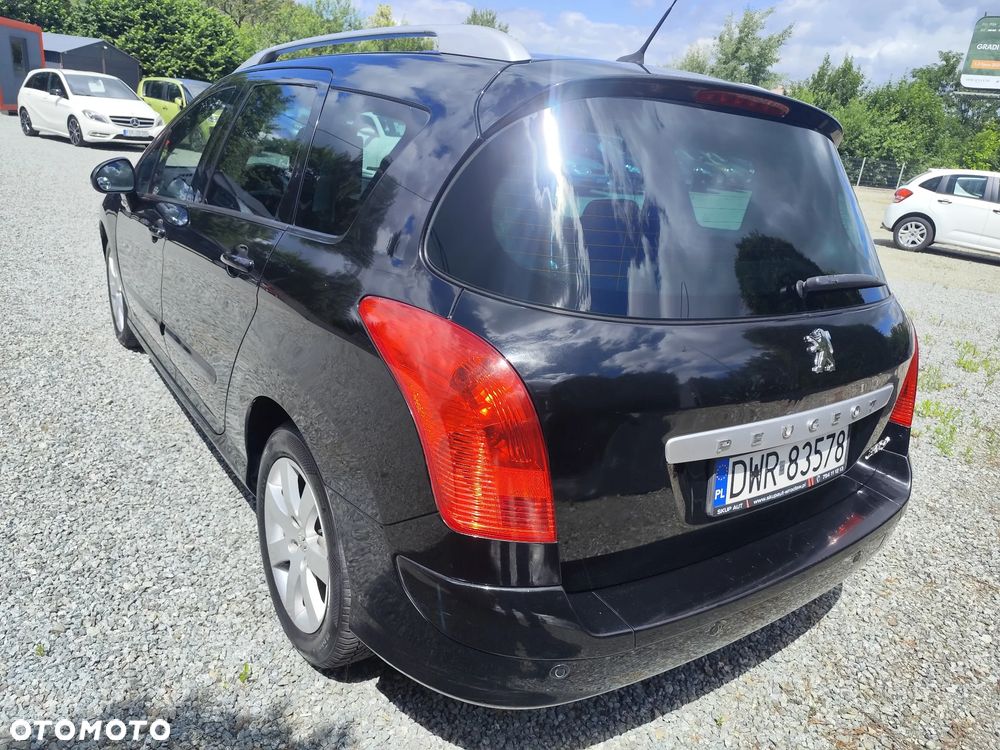 Peugeot 308 - 5