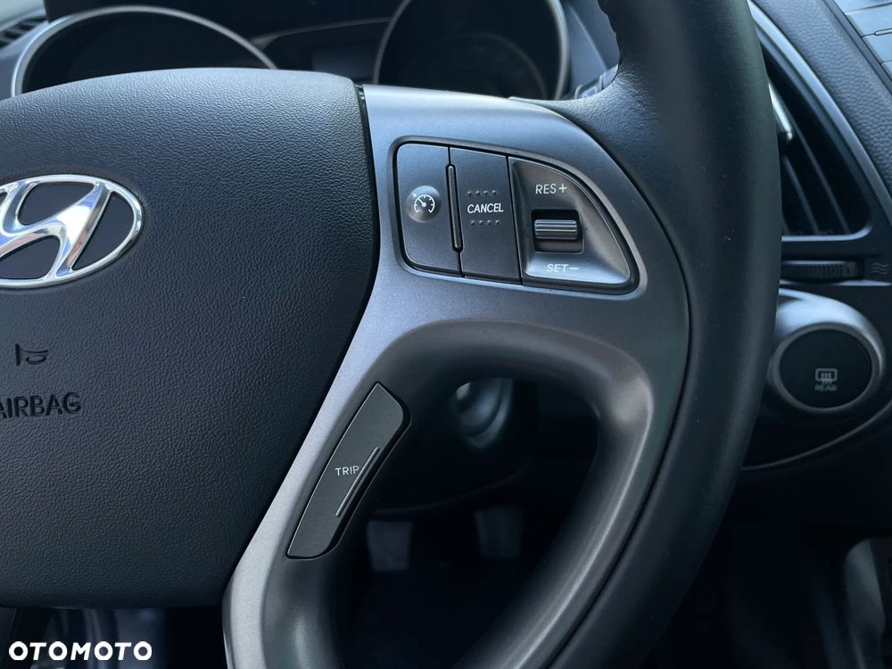 Hyundai ix35 1.6 GDI Premium 2WD - 21