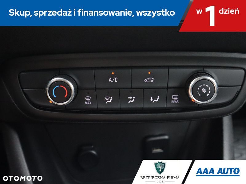 Opel Crossland X - 17